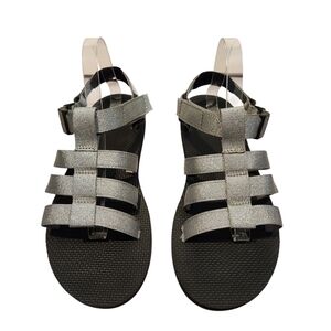 EUC SILVER TEVA DORADO SANDALS SZ 10